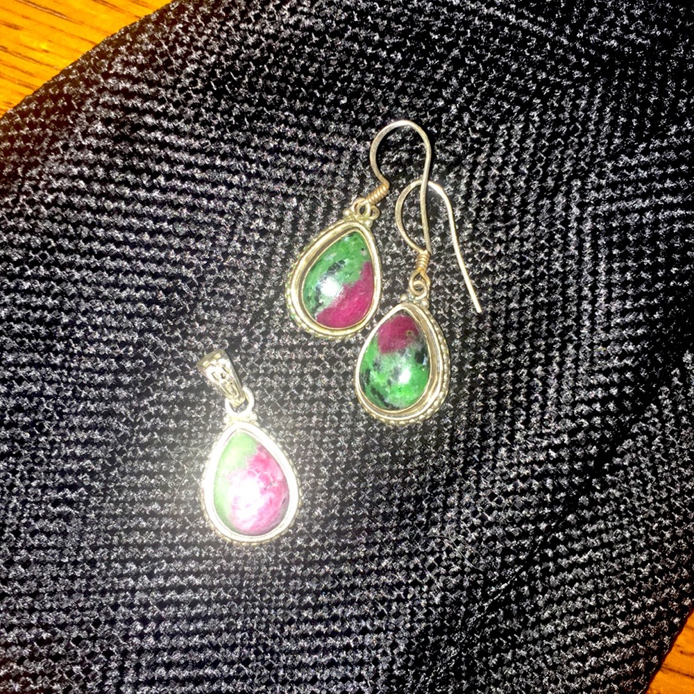 Bali Style Pear Shape Ruby Zoisite Set - image 1